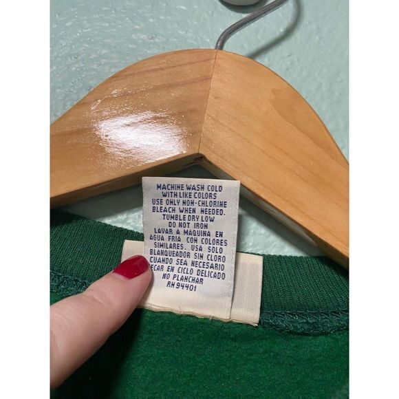 Vintage Basic Editions Women's Green Christmas Holiday Sweater Size Medium - Picture 7 of 8